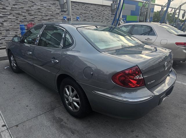 Photo of 2009 Gray Buick LaCrosse