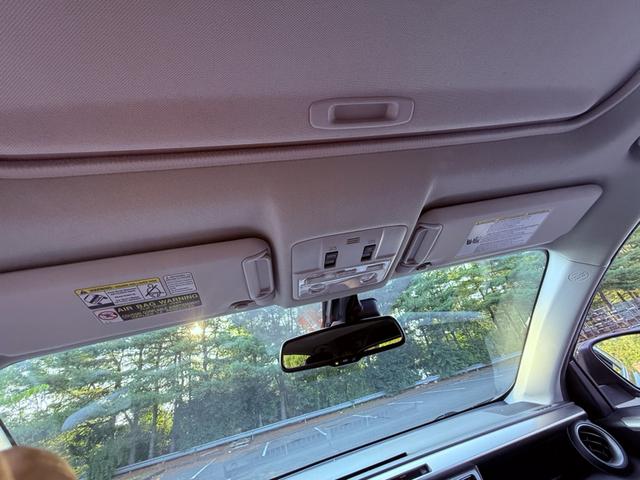 Photo of 2015 Black Toyota RAV4
