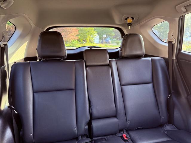 Photo of 2015 Black Toyota RAV4