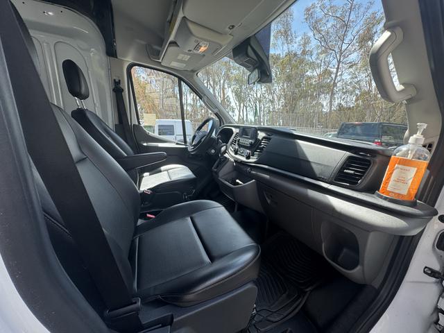 Photo of 2020 White Ford Transit-250