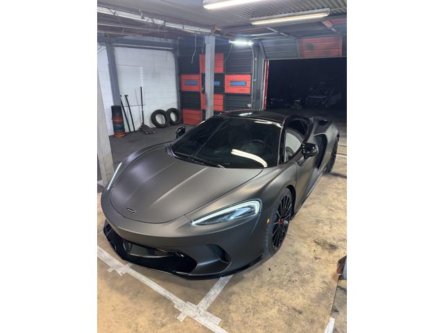 Photo of 2020 Black McLaren GT