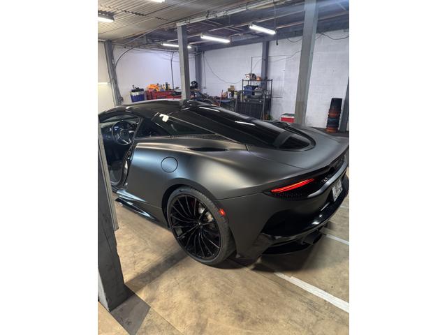 Photo of 2020 Black McLaren GT
