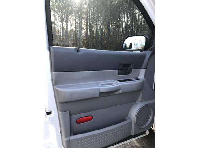Photo of 2008 White Dodge Durango