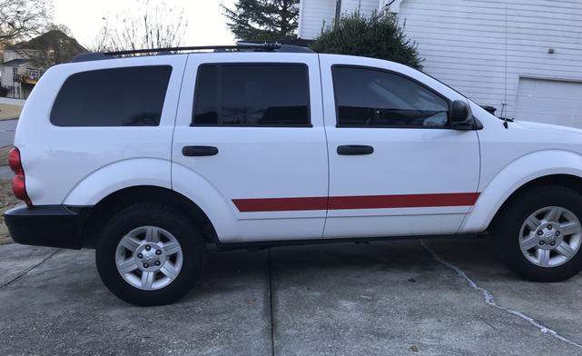 Photo of 2008 White Dodge Durango