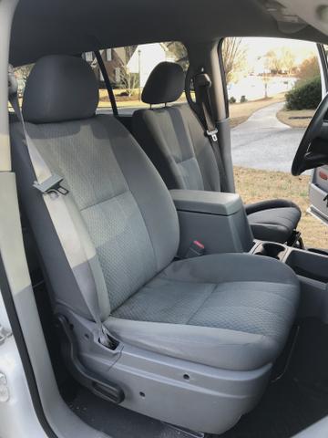 Photo of 2008 White Dodge Durango