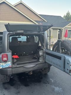 Photo of 2014 Gray Jeep Wrangler Unlimited