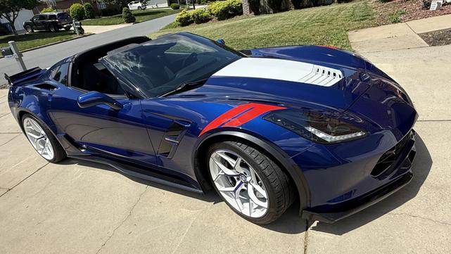Photo of 2017 Blue Chevrolet Corvette