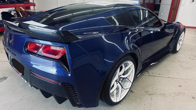 Photo of 2017 Blue Chevrolet Corvette