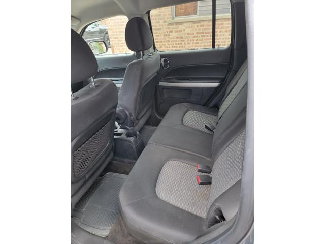 Photo of 2009 Gray Chevrolet HHR