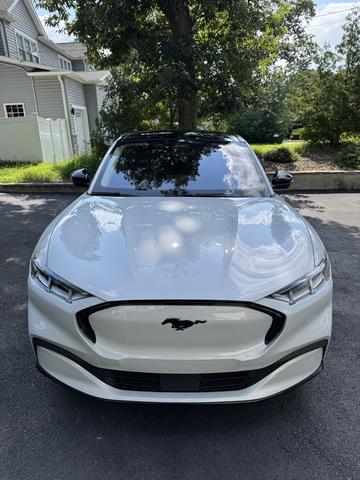 Photo of 2021 White Ford Mustang Mach-E