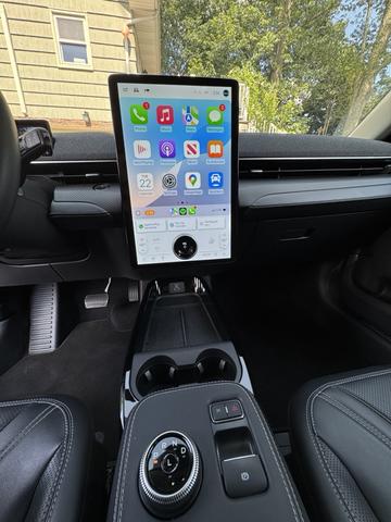 Photo of 2021 White Ford Mustang Mach-E