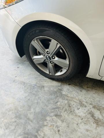 Photo of 2018 Silver Kia Forte