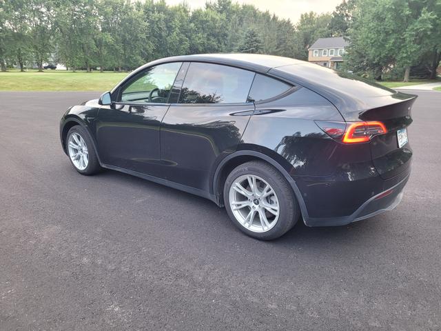 Photo of 2020 Black Tesla Model Y