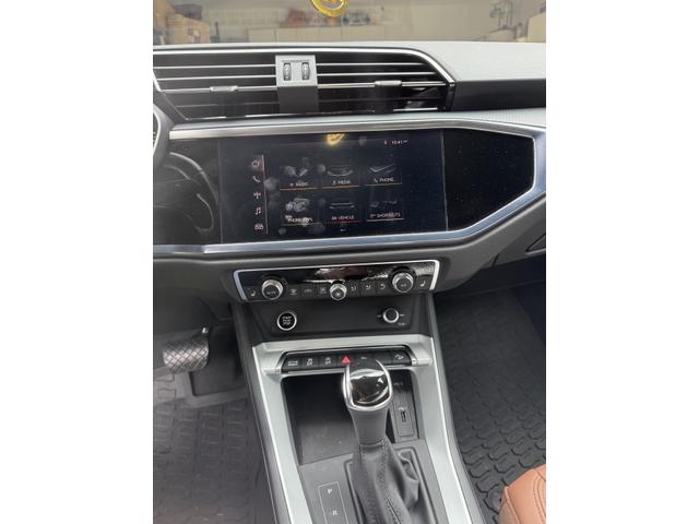 Photo of 2021 Black Audi Q3