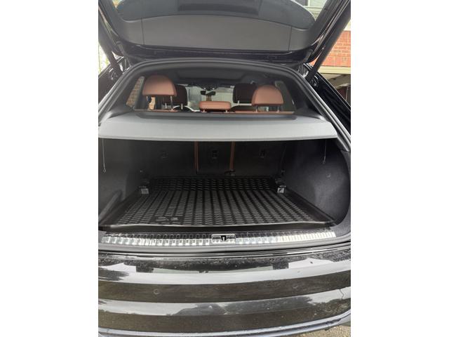 Photo of 2021 Black Audi Q3