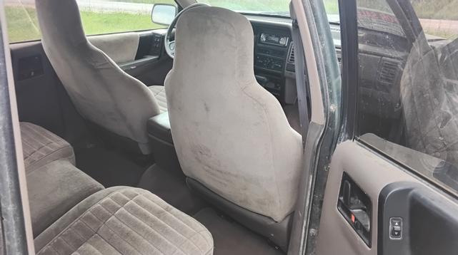 Photo of 1993 Green Jeep Grand Cherokee
