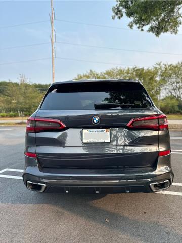 Photo of 2020 Gray BMW X5