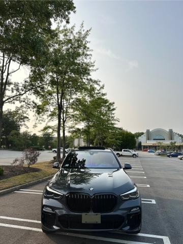 Photo of 2020 Gray BMW X5