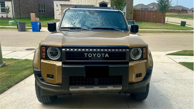 Photo of 2024 Gold Toyota Land Cruiser