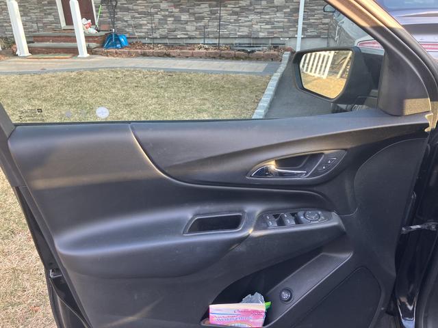 Photo of 2018 Black Chevrolet Equinox