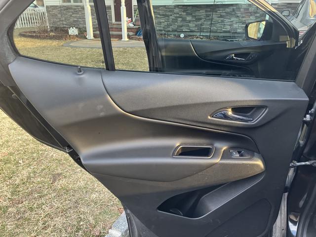 Photo of 2018 Black Chevrolet Equinox