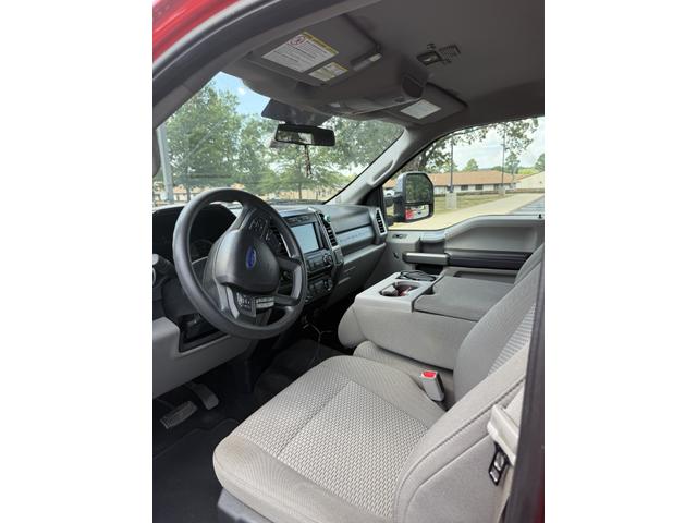 Photo of 2017 Red Ford F-250