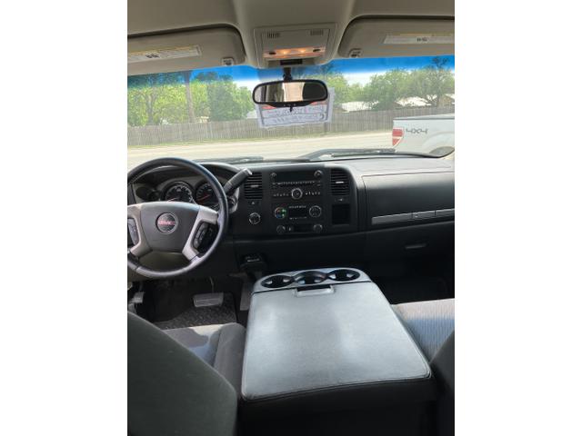 Photo of 2013 White GMC Sierra 1500 Hybrid
