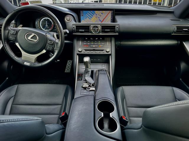 Photo of 2019 Blue Lexus IS 300