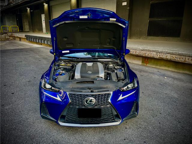Photo of 2019 Blue Lexus IS 300