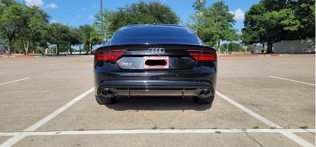 Photo of 2016 Black Audi RS 7