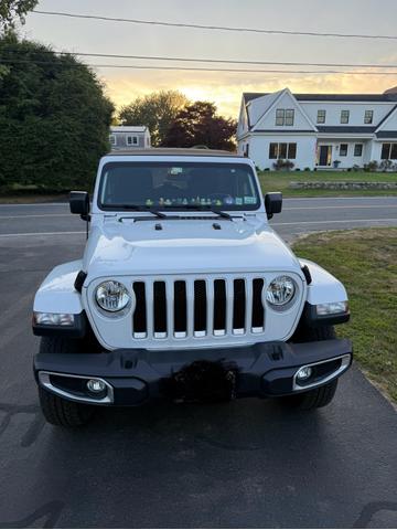 Photo of 2021 White Jeep Wrangler Unlimited