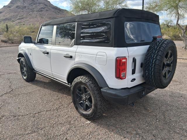 Photo of 2024 White Ford Bronco