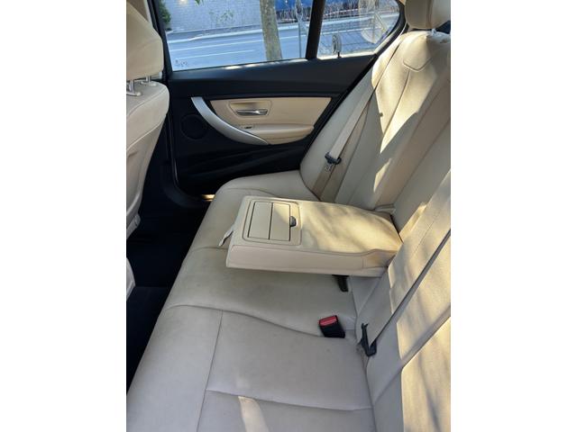 Photo of 2018 White BMW 320