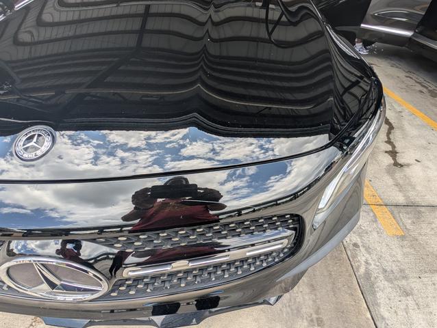 Photo of 2020 Black Mercedes-Benz GLB 250