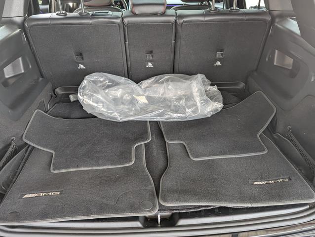 Photo of 2020 Black Mercedes-Benz GLB 250