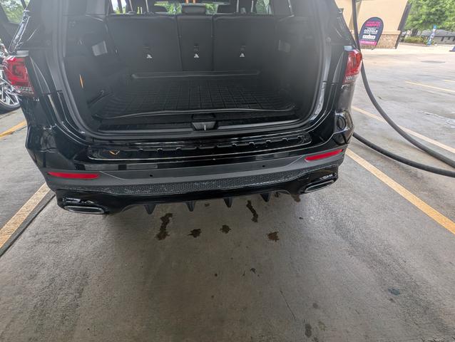 Photo of 2020 Black Mercedes-Benz GLB 250