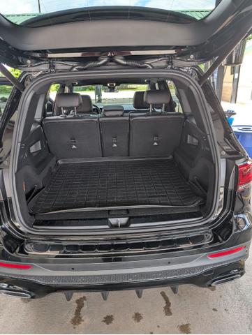 Photo of 2020 Black Mercedes-Benz GLB 250