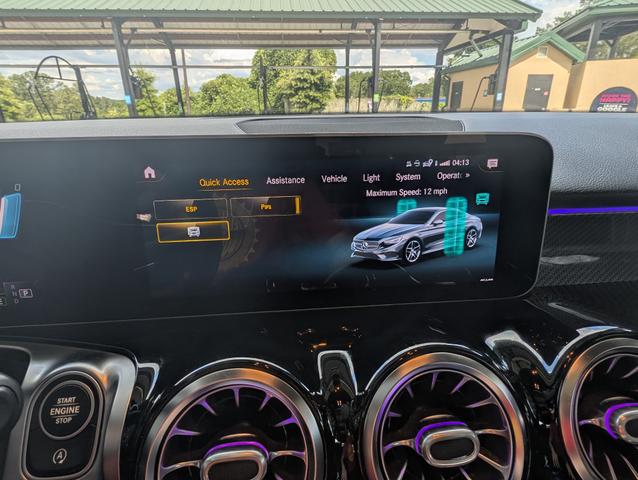 Photo of 2020 Black Mercedes-Benz GLB 250