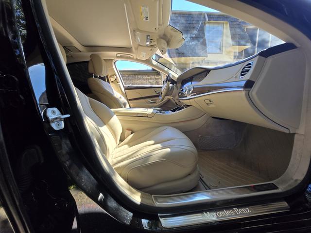 Photo of 2015 Black Mercedes-Benz S-Class