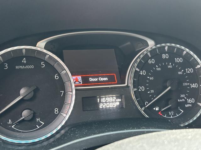 Photo of 2016 Black INFINITI QX60