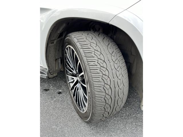Photo of 2018 Silver Mercedes-Benz AMG GLS 63