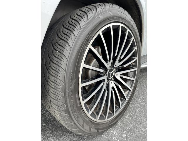 Photo of 2018 Silver Mercedes-Benz AMG GLS 63