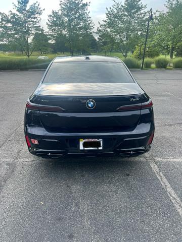 Photo of 2024 Black BMW 760