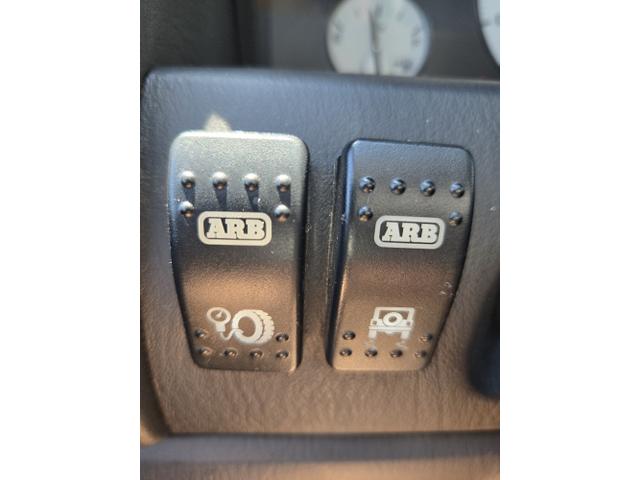 Photo of 2004 Silver Jeep Grand Cherokee