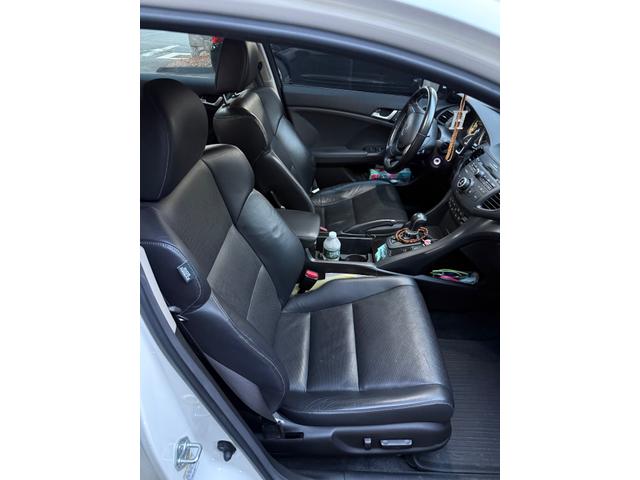 Photo of 2011 White Acura TSX