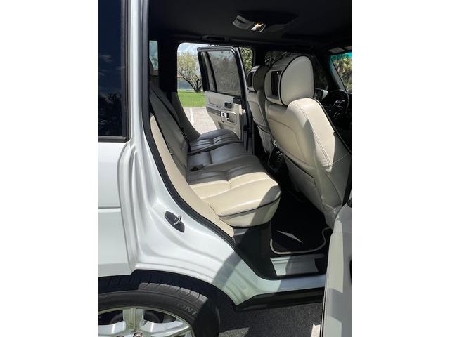 Photo of 2012 White Land Rover Range Rover