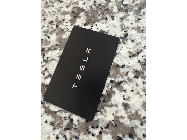 Photo of 2025 White Tesla Model Y