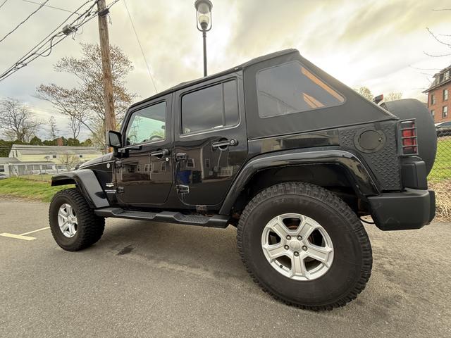 Photo of 2010 Black Jeep Wrangler Unlimited