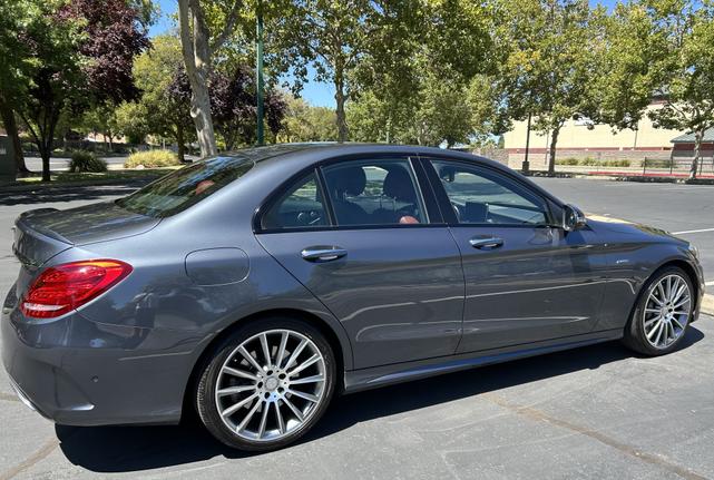 Photo of 2016 Gray Mercedes-Benz C-Class