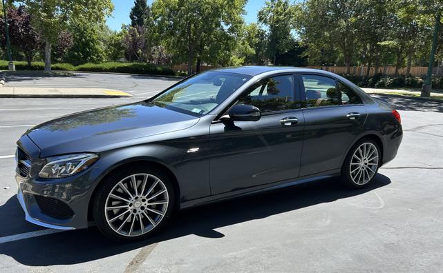 Photo of 2016 Gray Mercedes-Benz C-Class